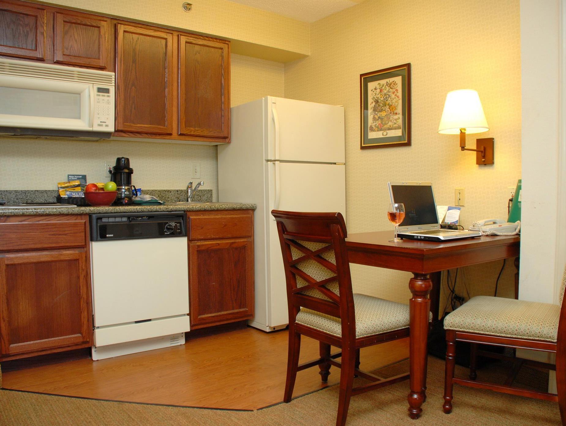Homewood Suites By Hilton Saint Louis-Chesterfield Exterior photo