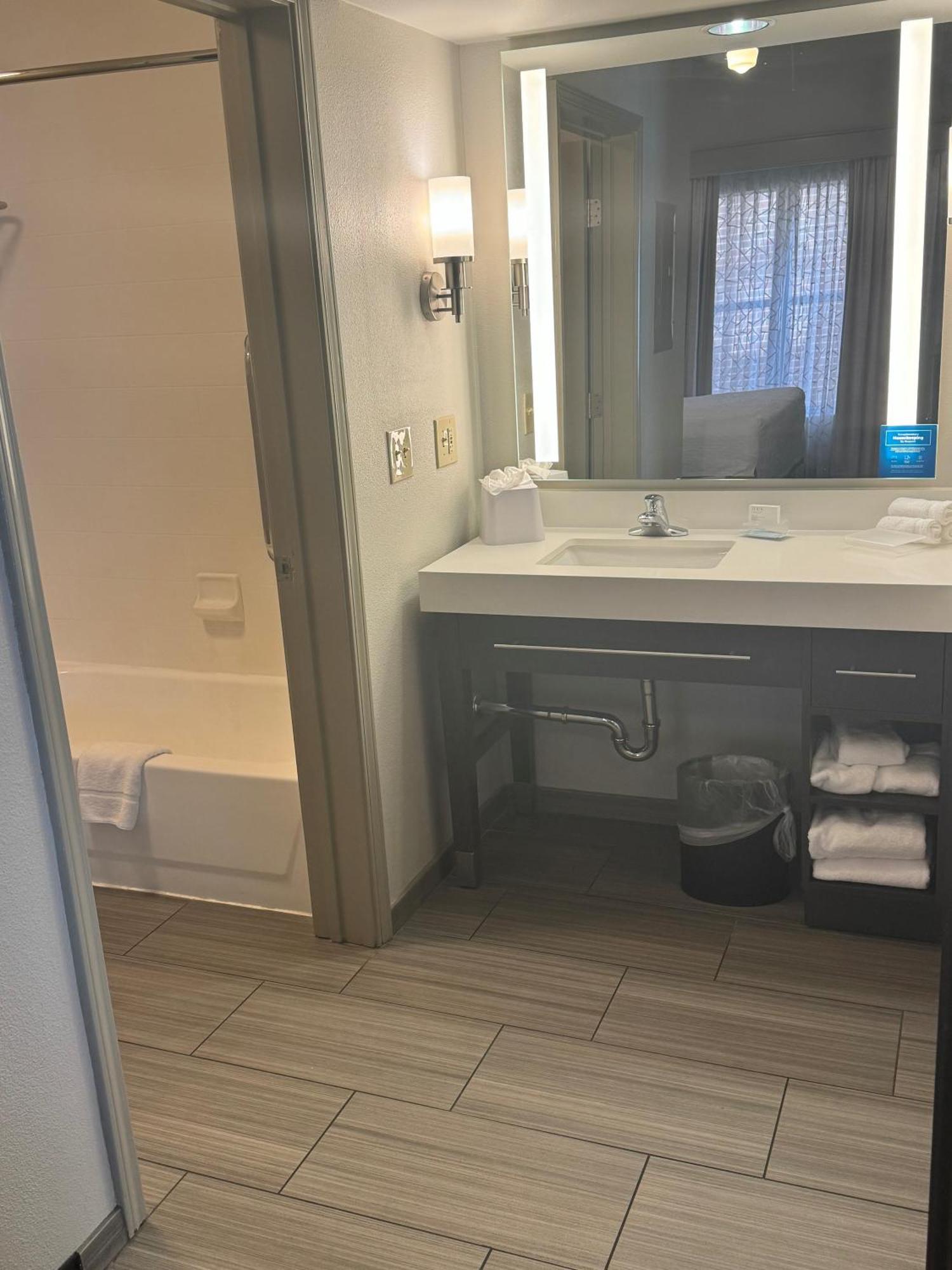 Homewood Suites By Hilton Saint Louis-Chesterfield Exterior photo