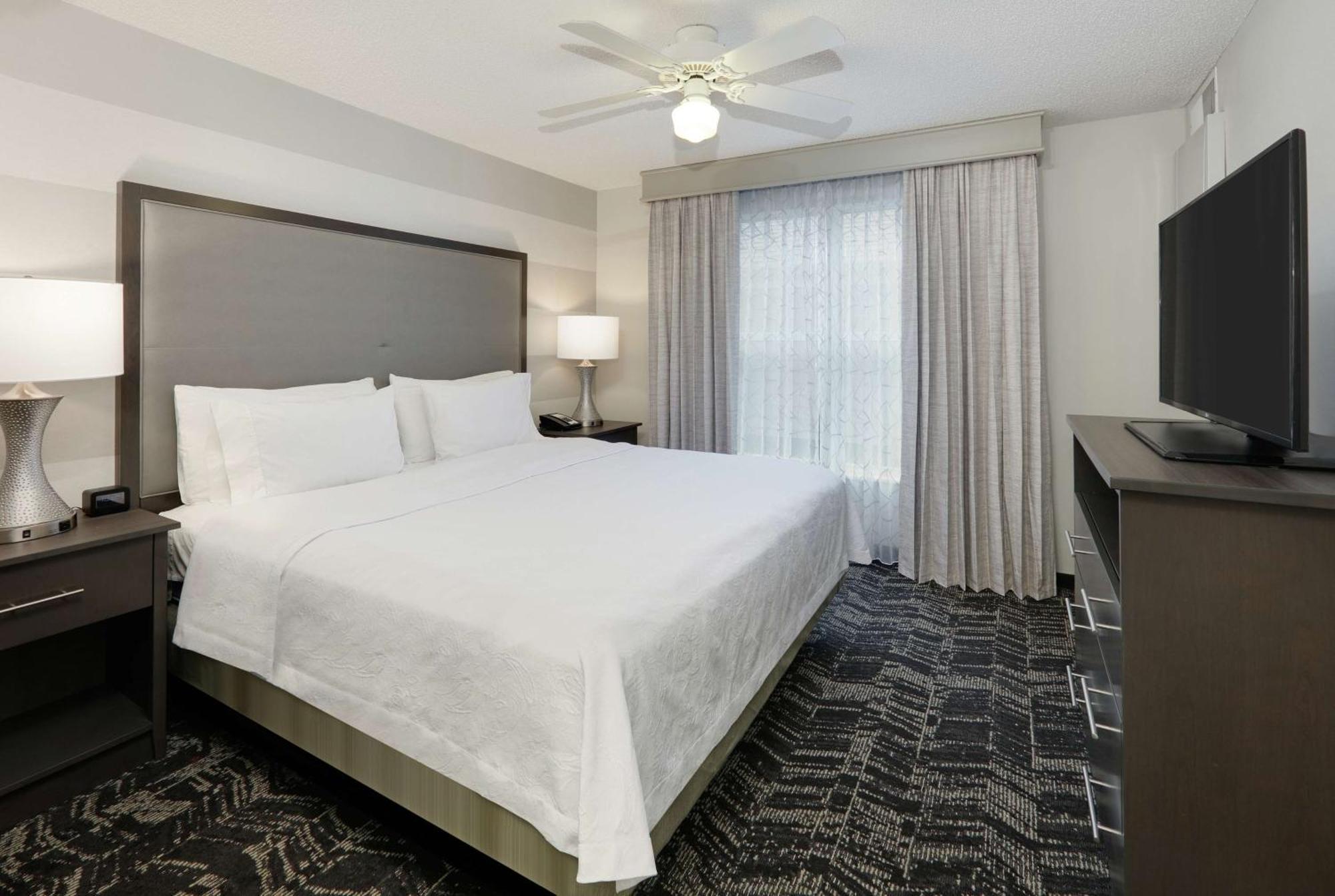 Homewood Suites By Hilton Saint Louis-Chesterfield Exterior photo